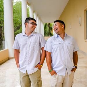 Meet your Posher, Holly